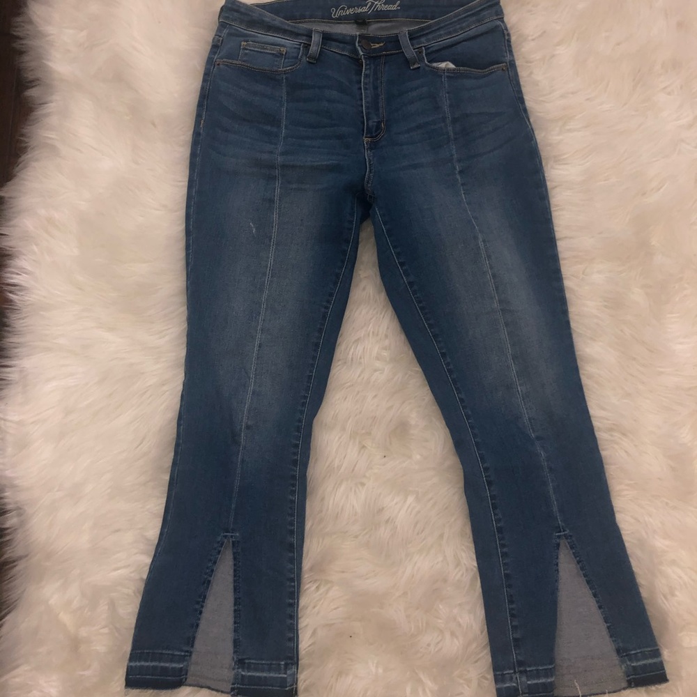 Universal Thread jeans